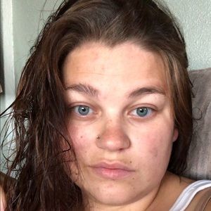 Meet your Posher, Natasha